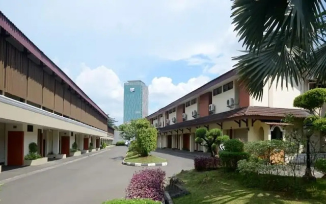 C'One Hotel Cempaka Putih