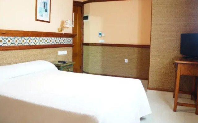 Hostal La Conilena