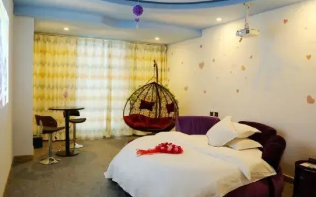 Zhangjiagang Huangpin Fashion Hotel