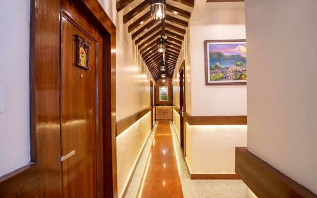 Airport Himalaya Boutique Hotel
