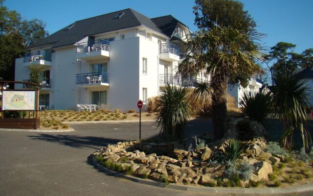 Marine Apartment With Dishwasher in Harbor Town