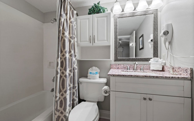 Pelican Beach 0603 1 Bedroom Condo By Pelican Beach Management