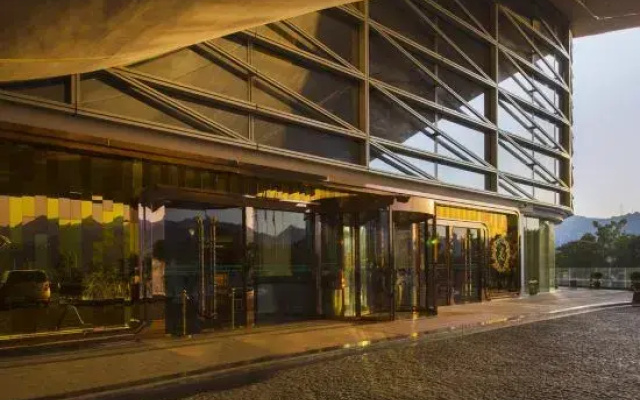 The Legend Hotel Fu Chun Jiang