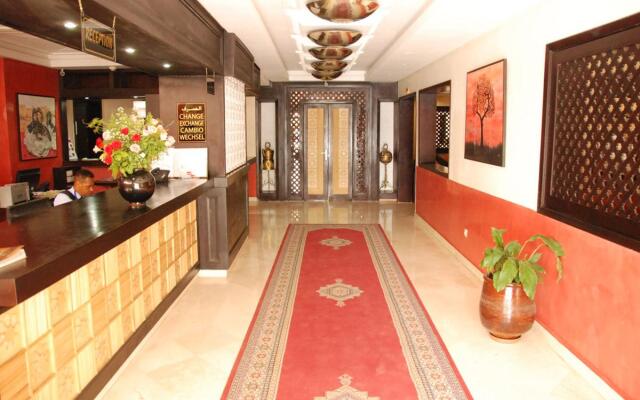 New Farah Hotel