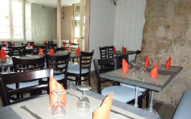 À la Porte Saint Jean