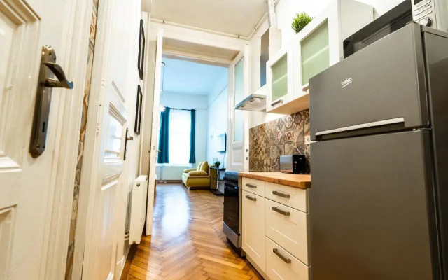 Palace Quarter Suite