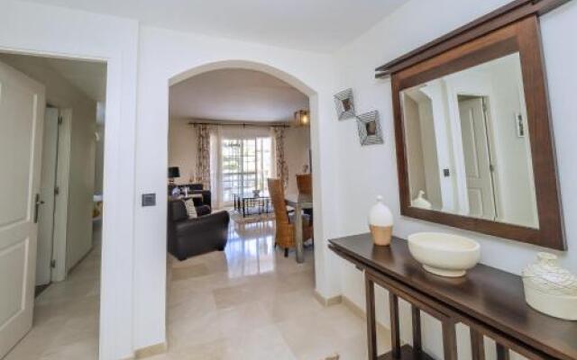 Cubo's Apartamento 1/A Arenas de Marbella