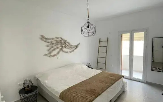 Lovely 2-bedroom apartment in the heart of Ermioni