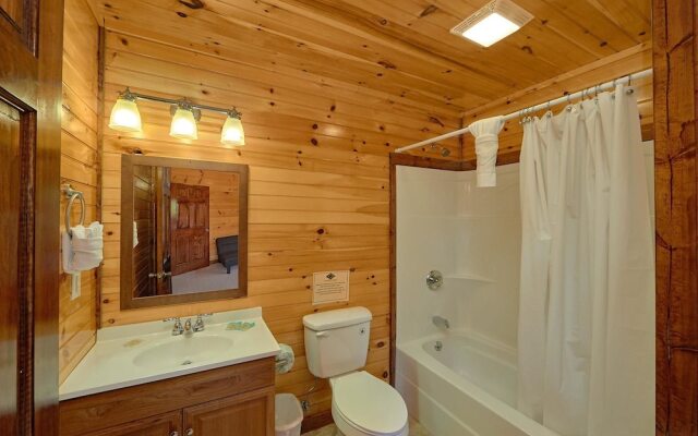 Uwoduhi Pool Lodge Apartment 6