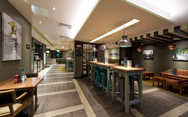 Premier Inn London Southgate