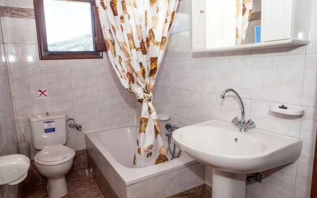 Eleana Apartments And Studios