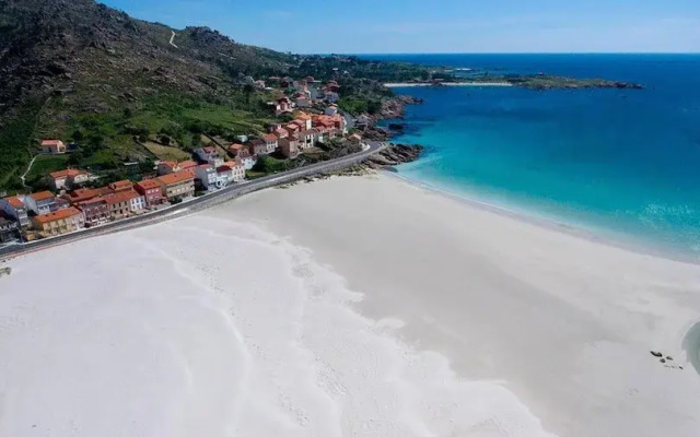 102896 -  Apartment in Corcubión