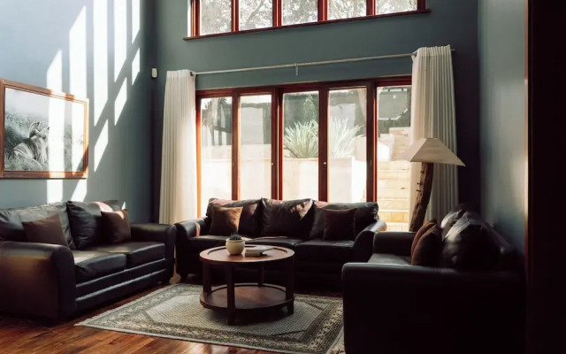 The Scenery Residence