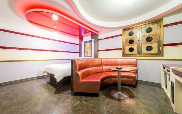 Suyu Palace Hotel