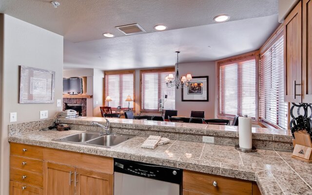 Torian Plum Creekside 417