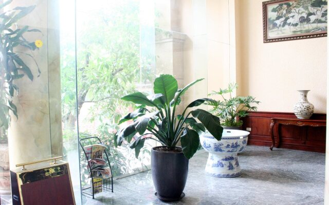 Hanoi Khai Hoan Hotel