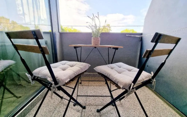 Seven Eleven Luxury Apartment