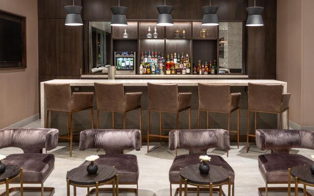 Holiday Inn Boston Logan Airport - Chelsea by IHG