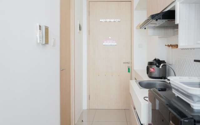 Cozy And Nice Studio Room Tree Park Bsd Apartment