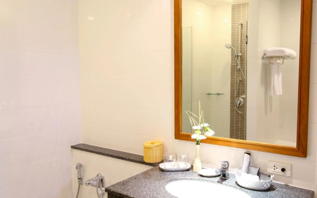 Kameo Grand Rayong Hotel & Serviced Apartments