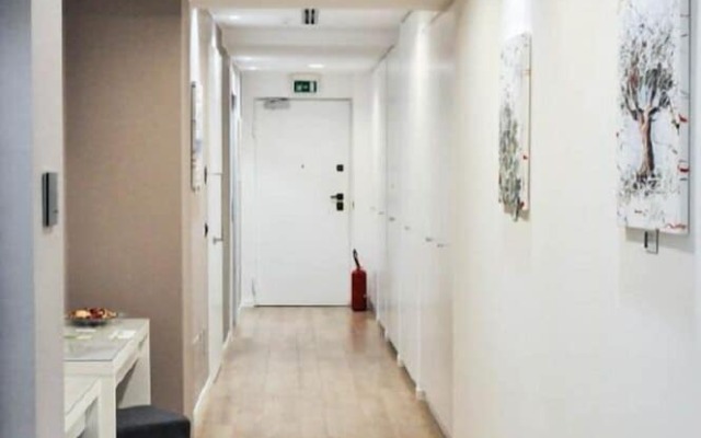 Olivia Rooms Teocrito