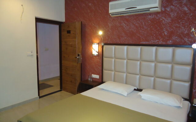 Maan Residency Hotel