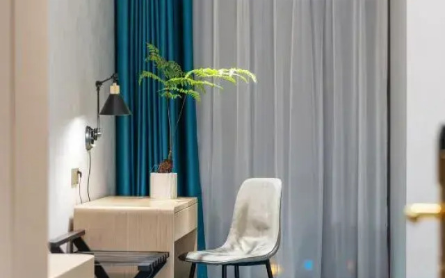 Hefei Hongjing Xinyue Hotel (IKEA)