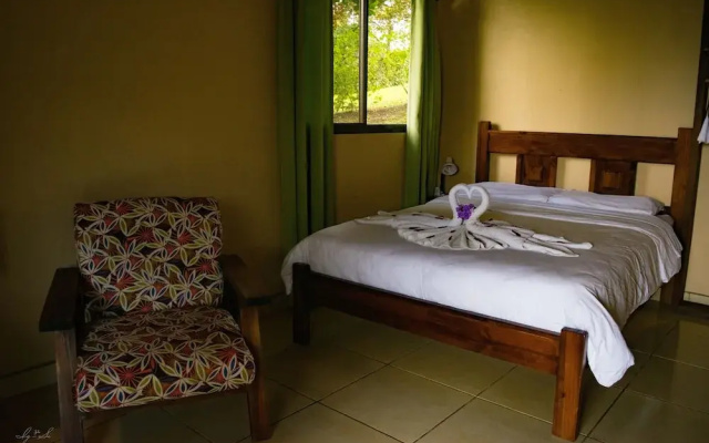 Essence Arenal Spa & Yoga