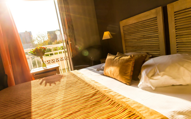 Hotel Almoria