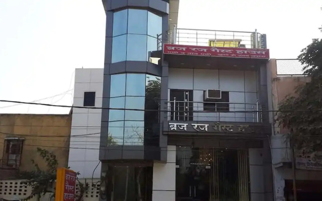 Brij Raj Guest House Mathura by Goroomgo