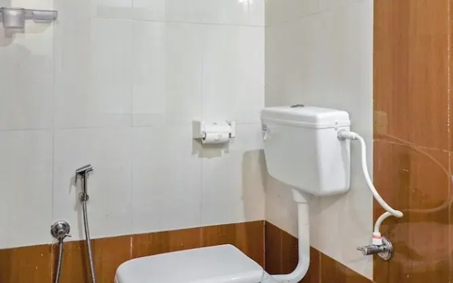 OYO 19524 Maruthi Home Stays 2