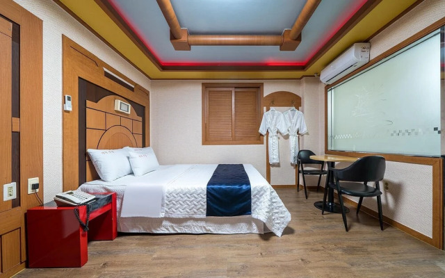 Jecheon Our Hotel