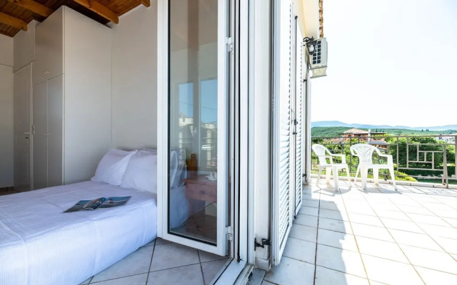 Beach Front Villa Gousetis