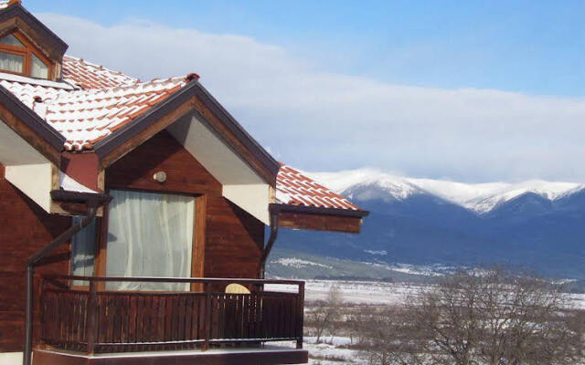 Four Leaf Clover Apartments to Rent