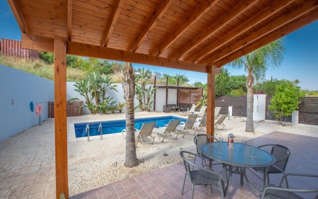 Protaras Holiday Villa Av6