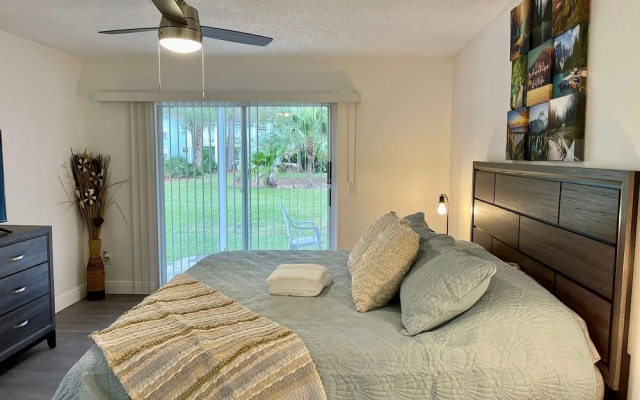 Grand Luxury 3BR Apartment Near Disney 010