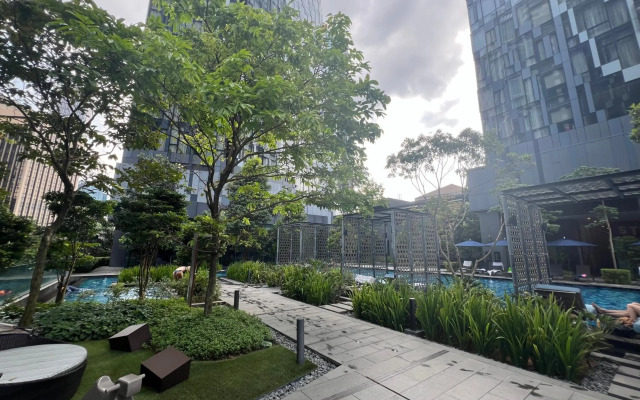 Super Star Suite 5min KLCC Netflix 1cp