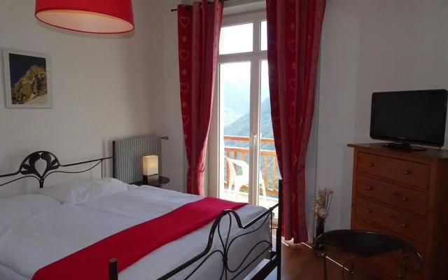 Hotel Splendide – Guest Rooms – Orsieres