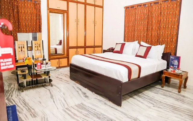 SS Guest House by OYO Rooms
