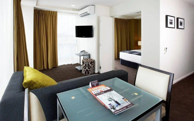 The Quadrant Hotel & Suites