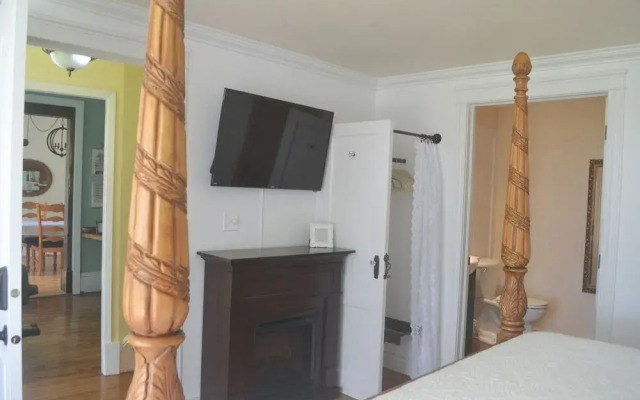 Sea Glass Bed and Breakfast