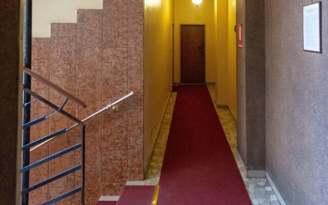 Home Hotel -  Anacreonte 7