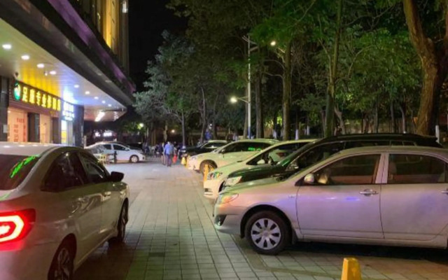 GreenTree Alliance Hotel (Foshan Pingzhou Jade Street)