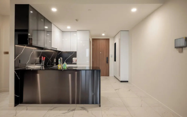 NVT Housing - Metropole Thu Thiem Apartment