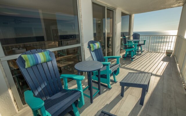 2106 is a Gulf Front 3 bedroom unobstructed views by RedAwning
