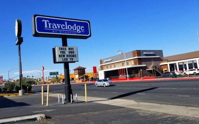 Travelodge by Wyndham Barstow