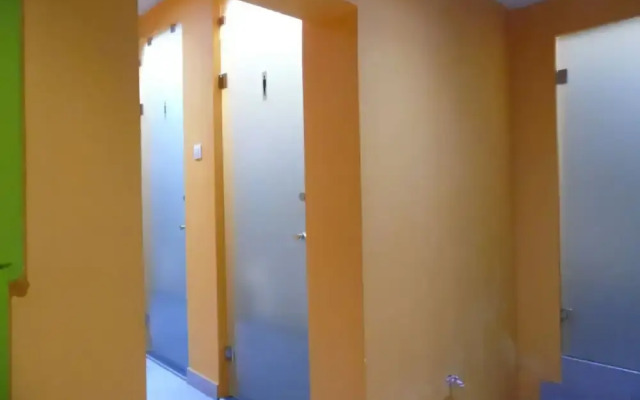 Zeus Hostel