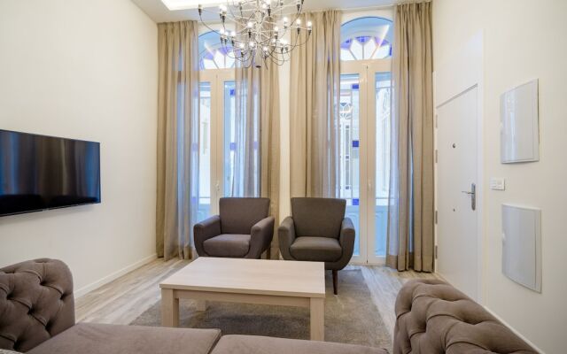 Apartamentos Velázquez