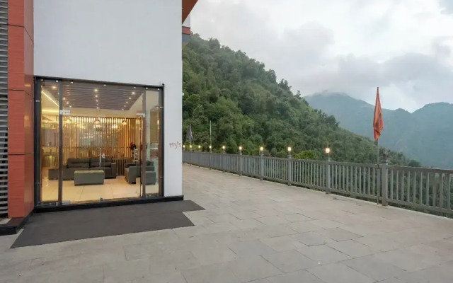 MV Acosta by Lawrence hotels