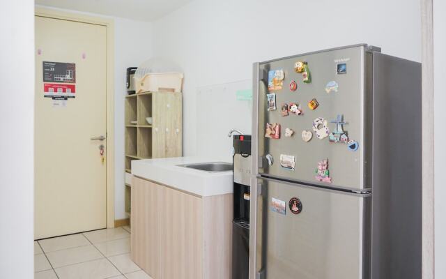 Nice And Comfy Studio Apartment At M-Town Residence